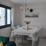 Selen Villa *